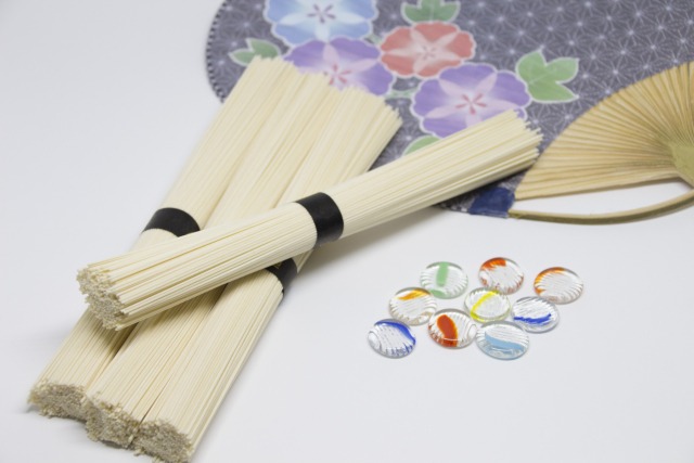 贈答品としてそうめんを選ぶ場合、相場はどれくらい？